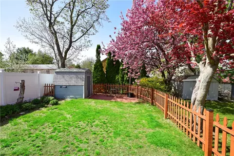 89 Rock Ave, Warwick, RI 02889 photo 30