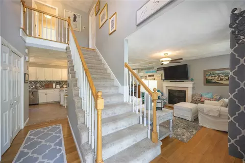 Entry Way - 545 Central St, Burrillville, RI 02839 photo 1 of 2