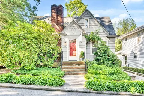 36 Harvard St, Pawtucket, RI 02860