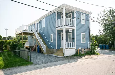 11 Merton Rd, Newport, RI 02840