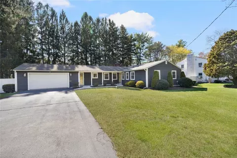 247 Love Ln, Warwick, RI 02886