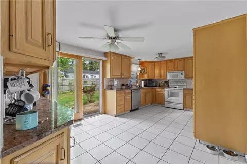 Kitchen - 49 Naples Ave, Warwick, RI 02886 photo 2 of 2
