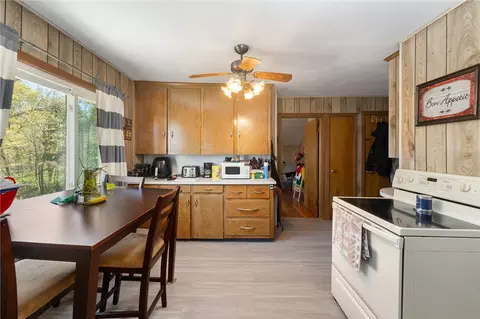 880 Logee St, Woonsocket, RI 02895 photo 27