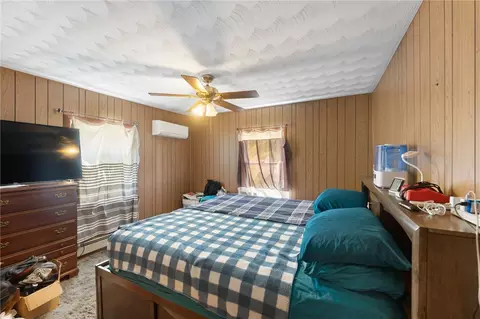 880 Logee St, Woonsocket, RI 02895 photo 17