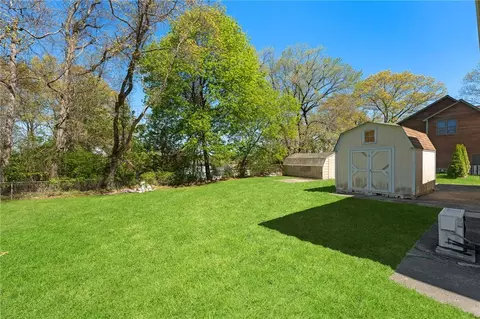 880 Logee St, Woonsocket, RI 02895 photo 6