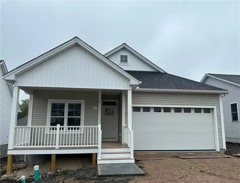 39 Weston Ave, North Kingstown, RI 02852