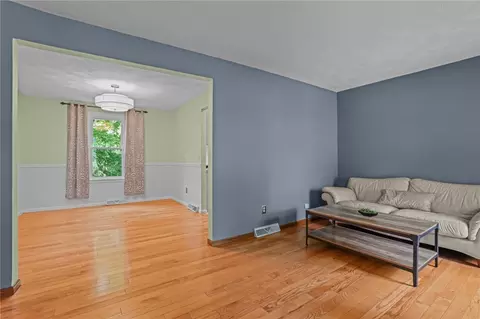 160 Sage Dr, Warwick, RI 02886 photo 16