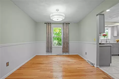 160 Sage Dr, Warwick, RI 02886 photo 10