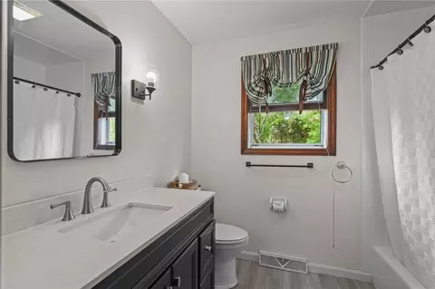 160 Sage Dr, Warwick, RI 02886 photo 42