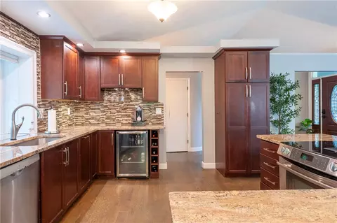 357 Ledge Rd, Seekonk, MA 02771 photo 7