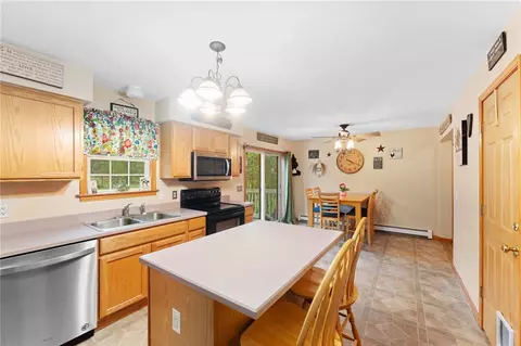51 Mill Rd, Foster, RI 02825 photo 23