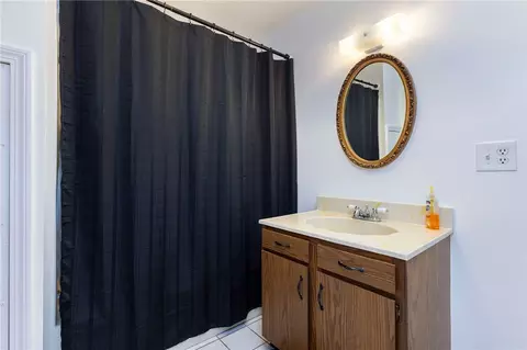 Bath - 82 Uzzi Ave, Westerly, RI 02891 photo 1 of 4