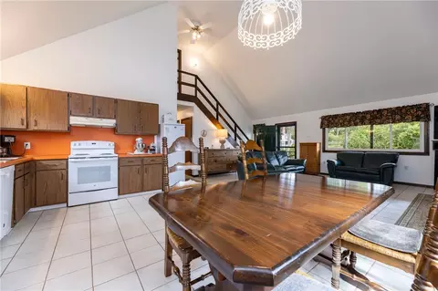 Dining - 82 Uzzi Ave, Westerly, RI 02891 photo 1 of 3