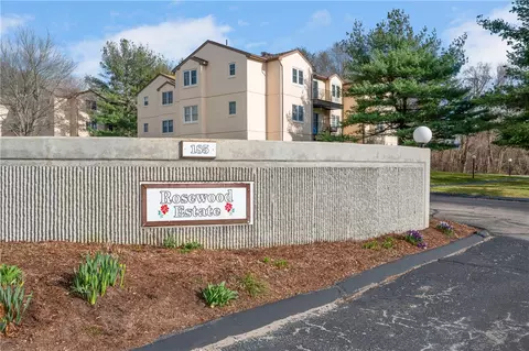 185 Manville Hill Rd #109, Cumberland, RI 02864