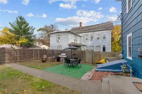 73 Boyden St, Woonsocket, RI 02895 photo 24