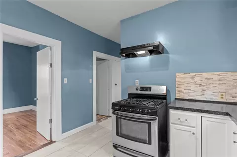 73 Boyden St, Woonsocket, RI 02895 photo 11