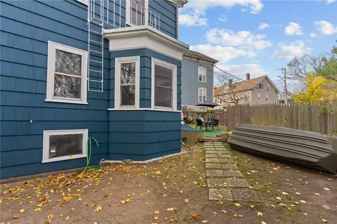 73 Boyden St, Woonsocket, RI 02895 photo 23