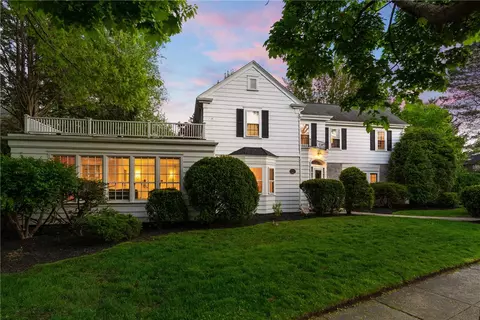 80 Dryden Ave, Pawtucket, RI 02860