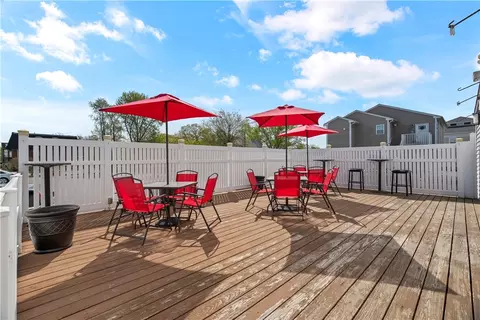 659 Killingly St, Johnston, RI 02919 photo 5
