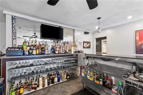 659 Killingly St, Johnston, RI 02919 photo 7