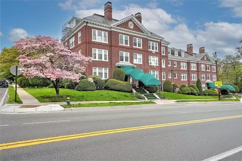 234 President Ave #16, Providence, RI 02906