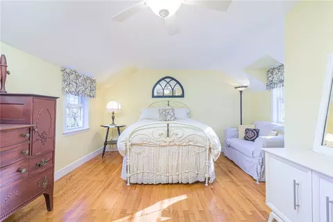 251 Crestwood Rd, Warwick, RI 02886 photo 31