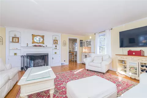 251 Crestwood Rd, Warwick, RI 02886 photo 21