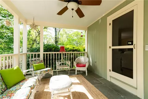 251 Crestwood Rd, Warwick, RI 02886 photo 4