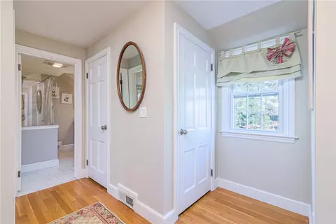 251 Crestwood Rd, Warwick, RI 02886 photo 34