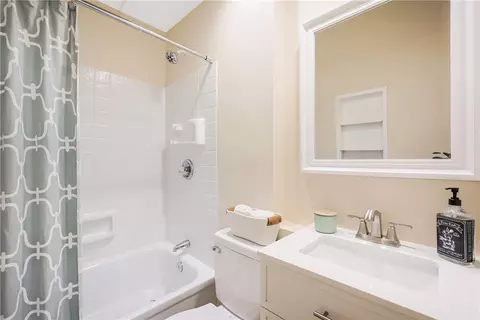 Bath - 7 Maggio Ave, Westerly, RI 02891 photo 1 of 1