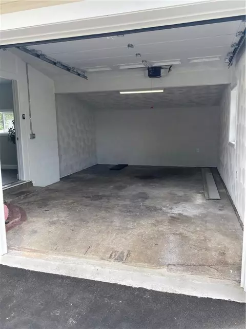 Other - 170 Bartlett Dr, Warwick, RI 02886 photo 3 of 3