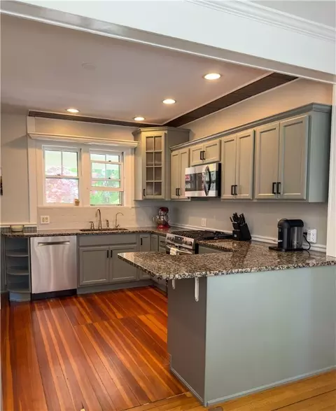 Kitchen - 79 Bayside Ave, Warwick, RI 02888 photo 2 of 3