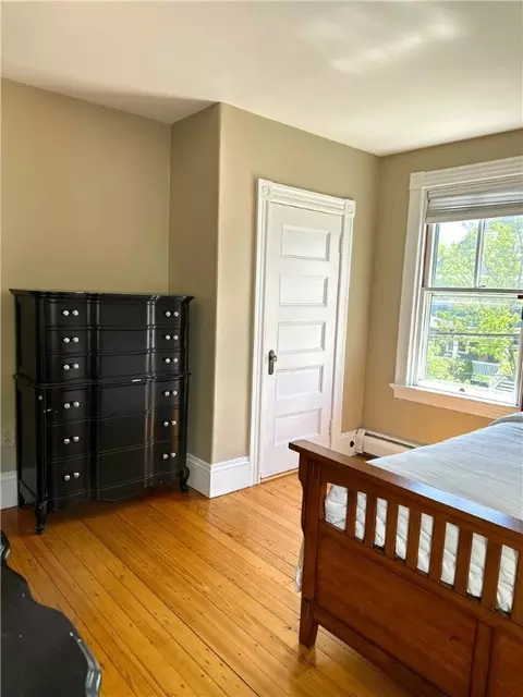 Bedroom - 79 Bayside Ave, Warwick, RI 02888 photo 4 of 4