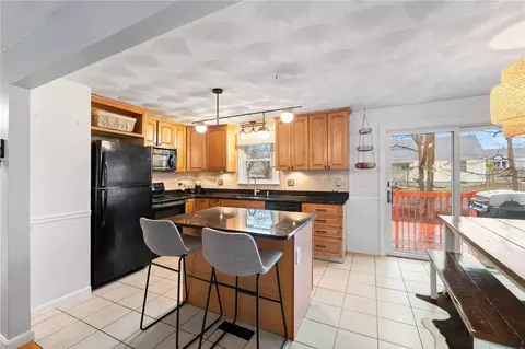 236 Read Ave, Coventry, RI 02816 photo 12