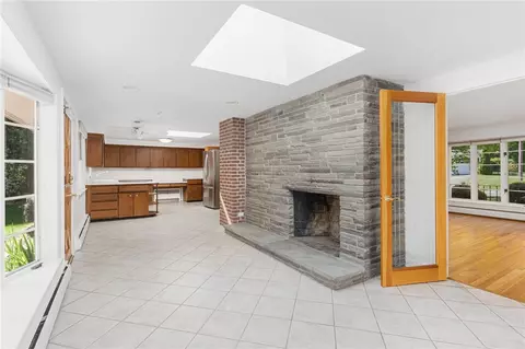 132 Timberline Rd, Warwick, RI 02886 photo 7