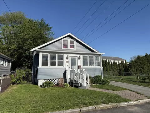 74 Outlook Ave, East Providence, RI 02914