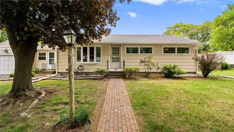 Exterior - 48 Flagg Ave, Warwick, RI 02886 photo 2 of 7