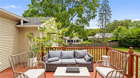 Exterior - 48 Flagg Ave, Warwick, RI 02886 photo 5 of 7