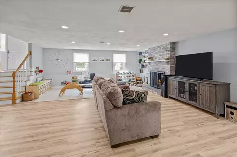 54 Paddock Dr, Warwick, RI 02886 photo 30