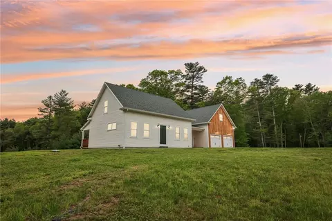 134 Sharpe St, West Greenwich, RI 02817
