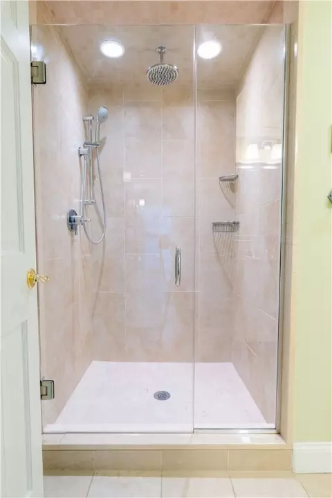 76 Westford Ave, Warwick, RI 02889 photo 26