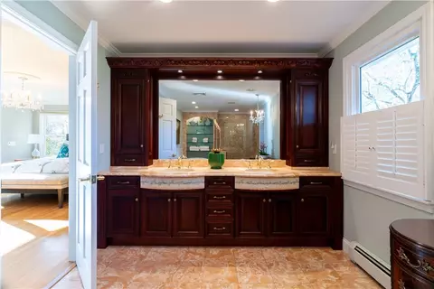 76 Westford Ave, Warwick, RI 02889 photo 21