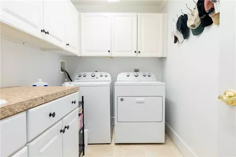 76 Westford Ave, Warwick, RI 02889 photo 22