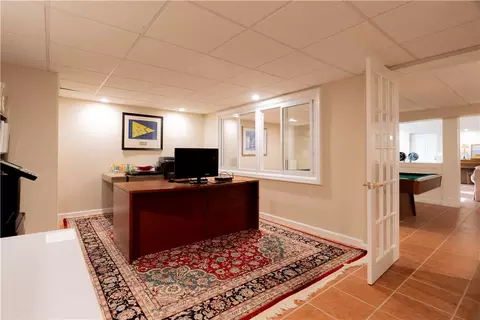 76 Westford Ave, Warwick, RI 02889 photo 36