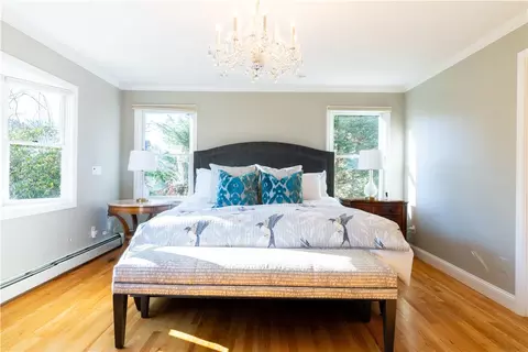 76 Westford Ave, Warwick, RI 02889 photo 17