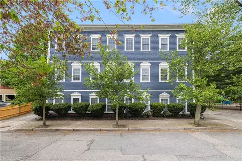31 Commercial St #A, Cranston, RI 02905