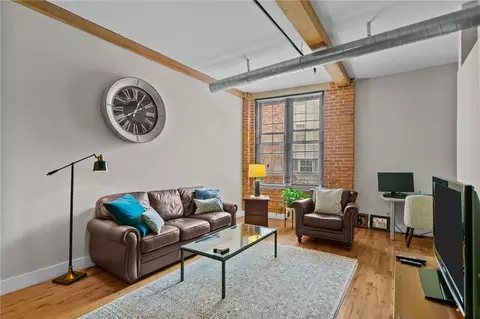 Living - 99 Allen St #115, Woonsocket, RI 02895 photo 2 of 7