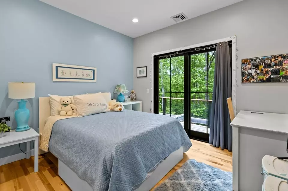 Bedroom - 45 Lloyd Bowen Ct, Glocester, RI 02814 photo 3 of 4