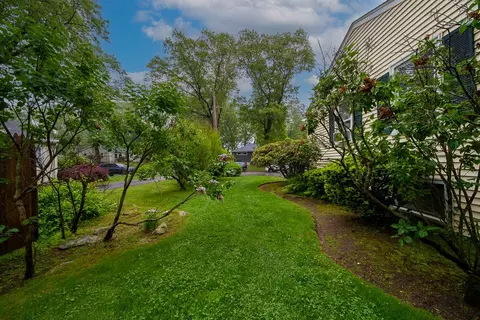 83 Darling St, Warwick, RI 02886 photo 28