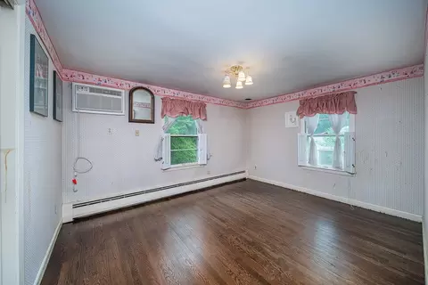 83 Darling St, Warwick, RI 02886 photo 18